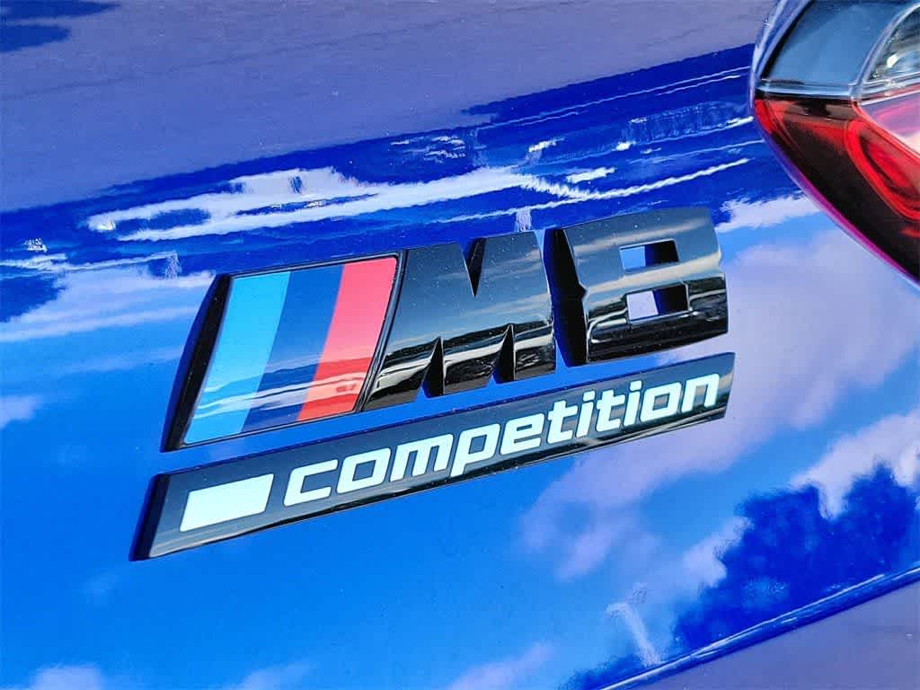Thumbnail: 2025 BMW M8 - 8