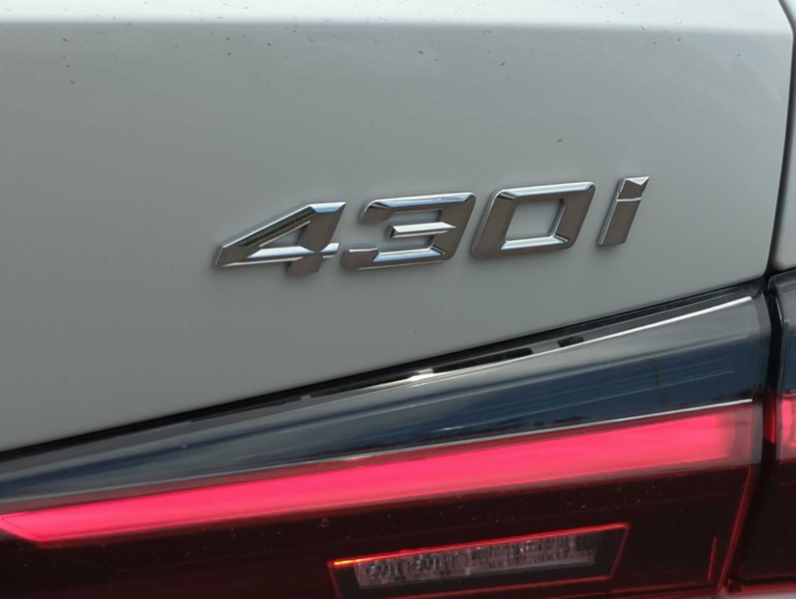 Thumbnail: 2025 BMW 4 Series - 12
