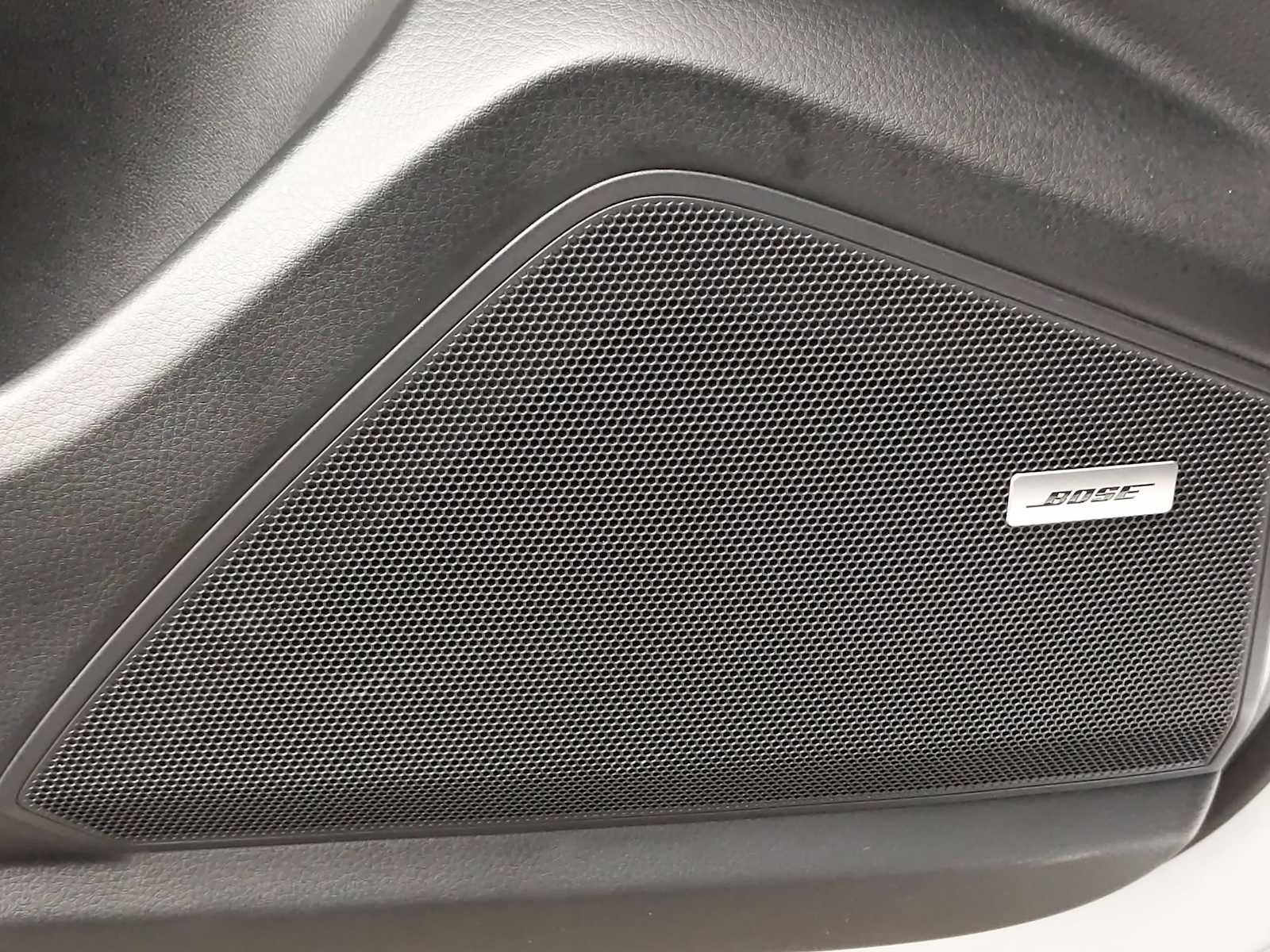 2024 Porsche Cayenne Base 24