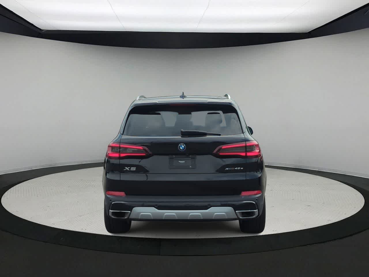 Thumbnail: 2023 BMW X5 - 7