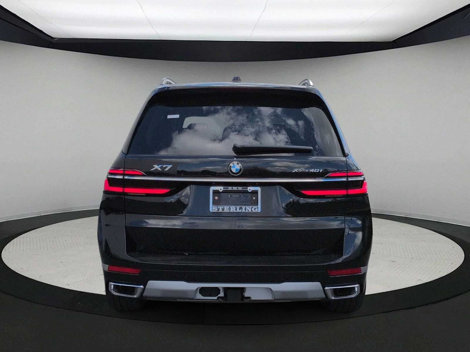 Thumbnail: 2026 BMW X7 - 7