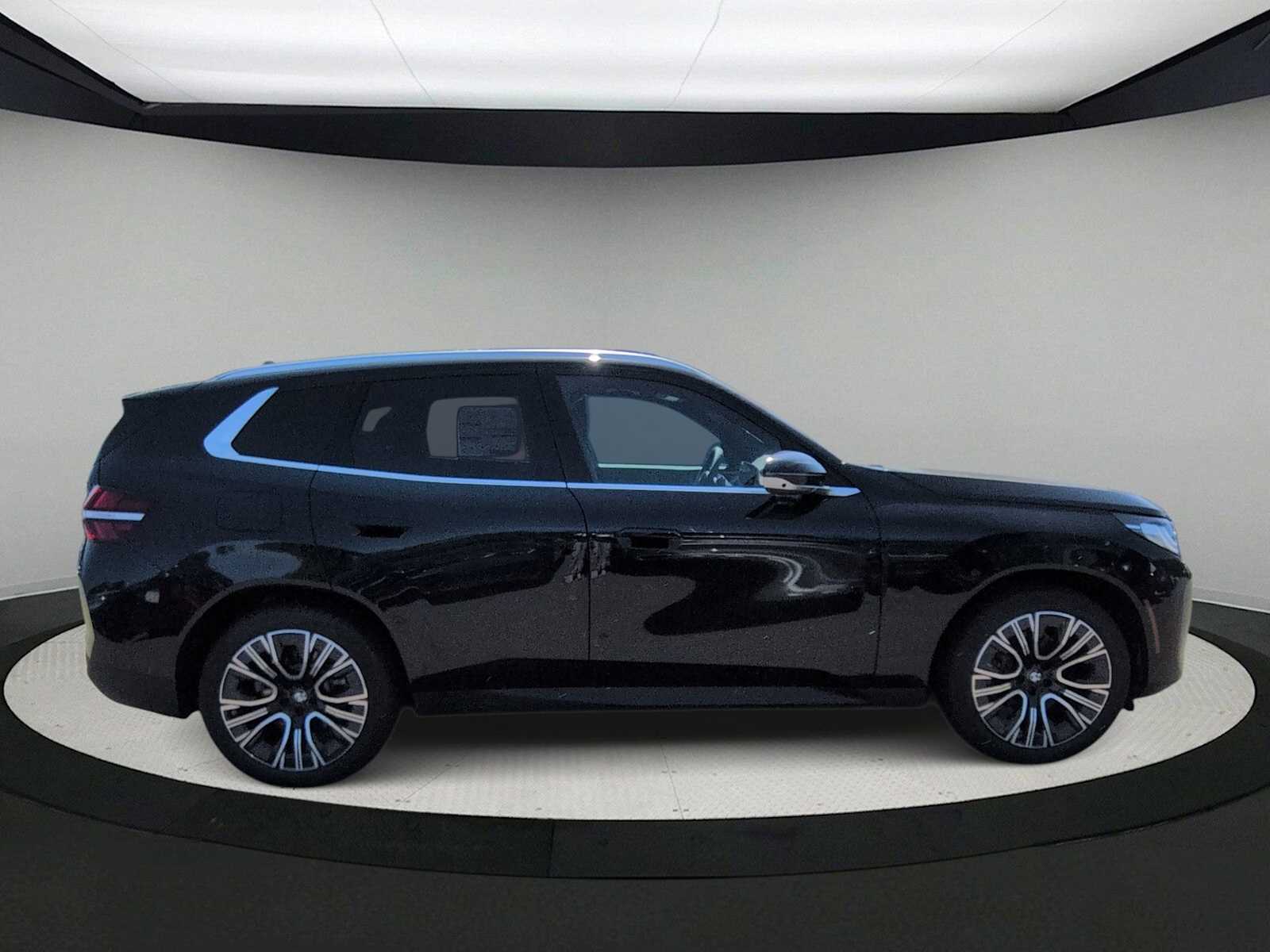 Thumbnail: 2026 BMW X3 - 9