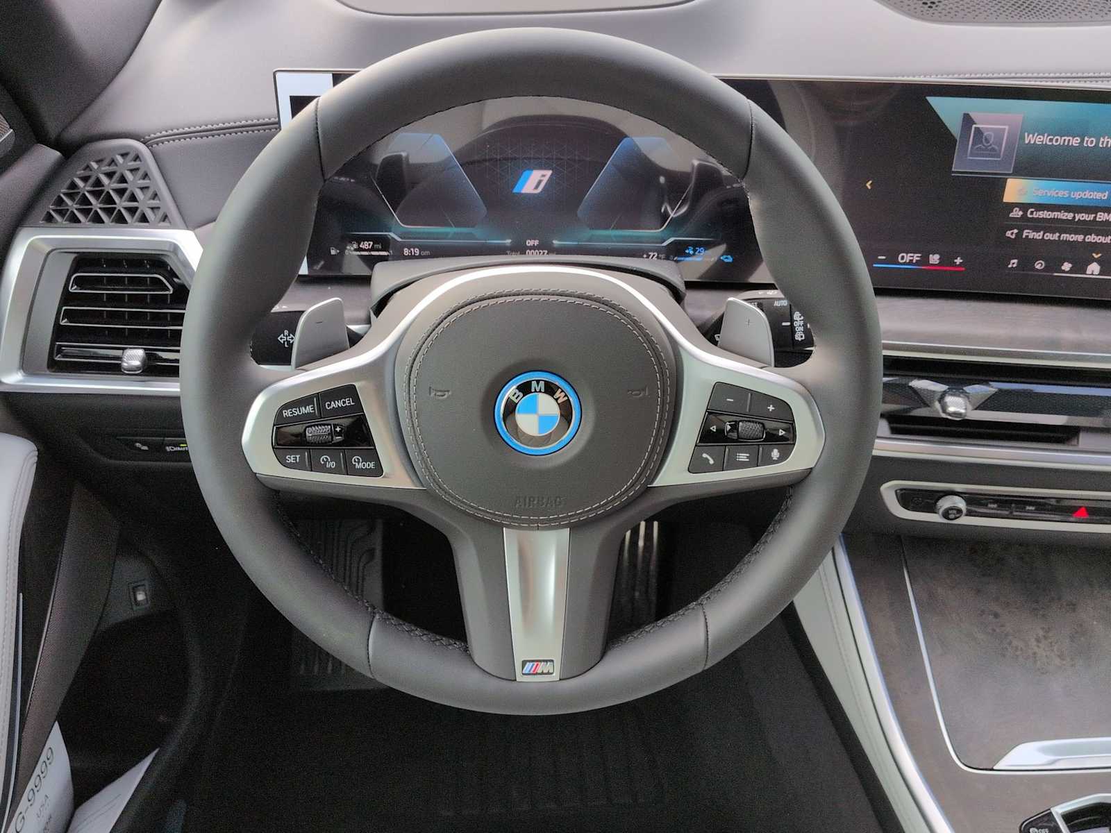 Thumbnail: 2026 BMW X5 - 25