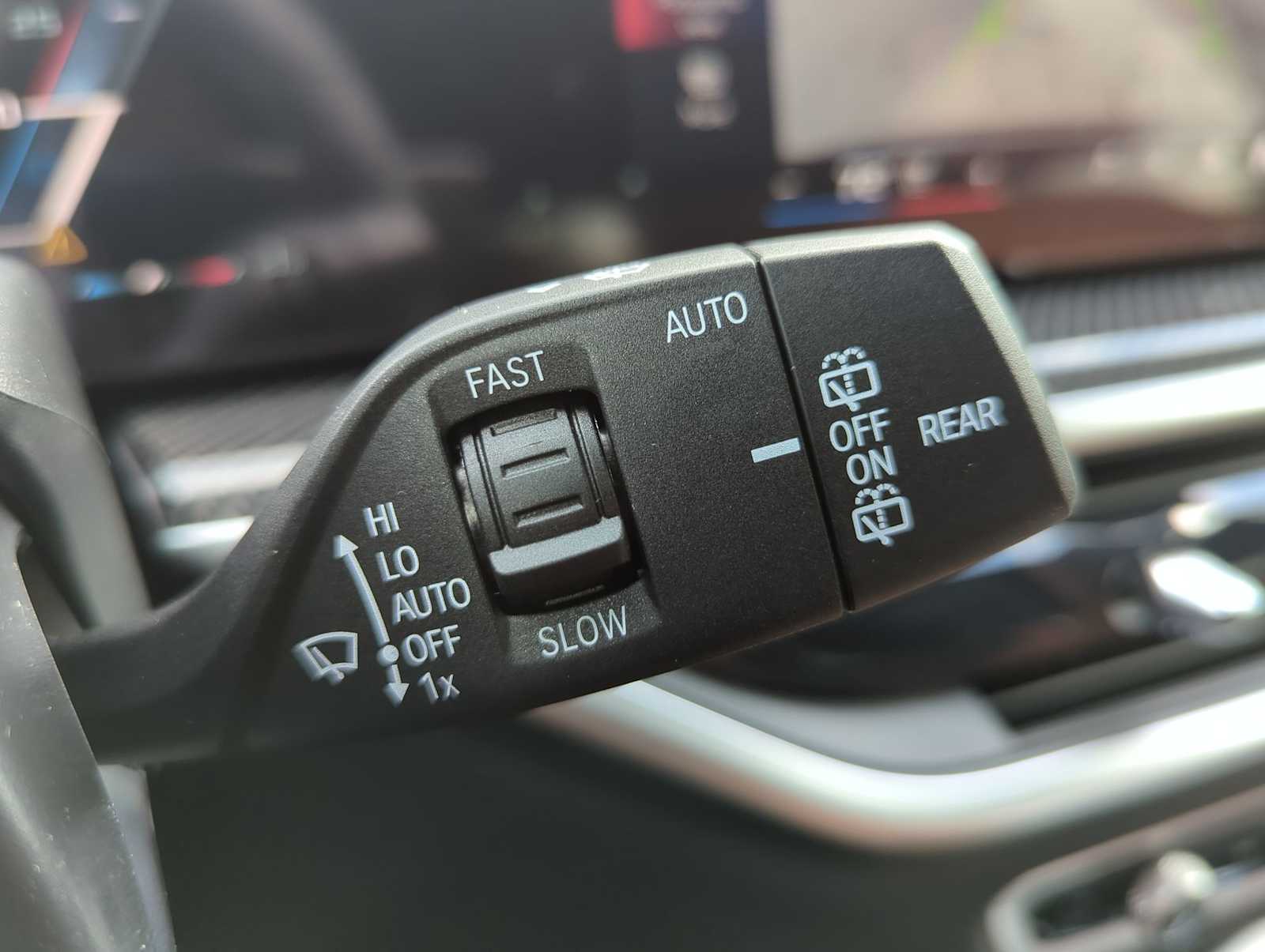 Thumbnail: 2026 BMW X7 - 26