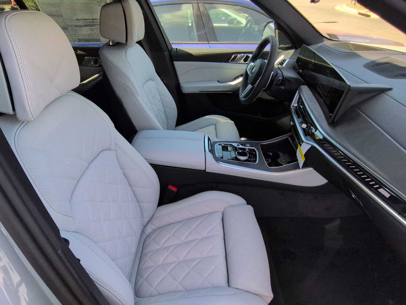 Thumbnail: 2026 BMW X5 - 24