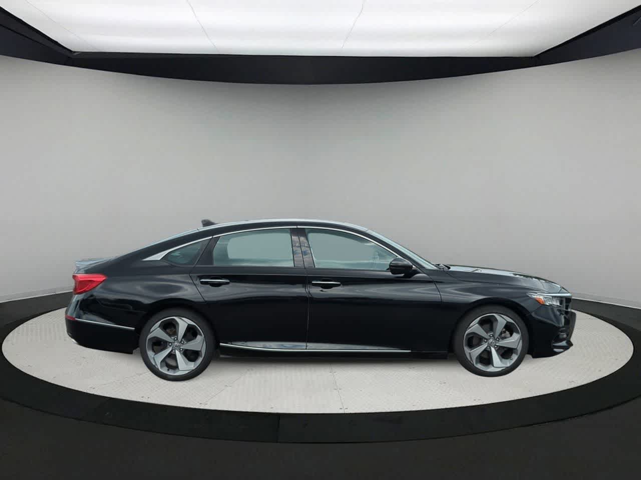 Thumbnail: 2020 Honda Accord - 9