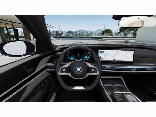 Thumbnail: 2025 BMW i7 - 13