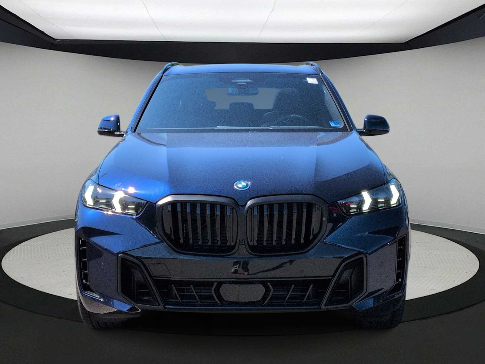 Thumbnail: 2026 BMW X5 - 3