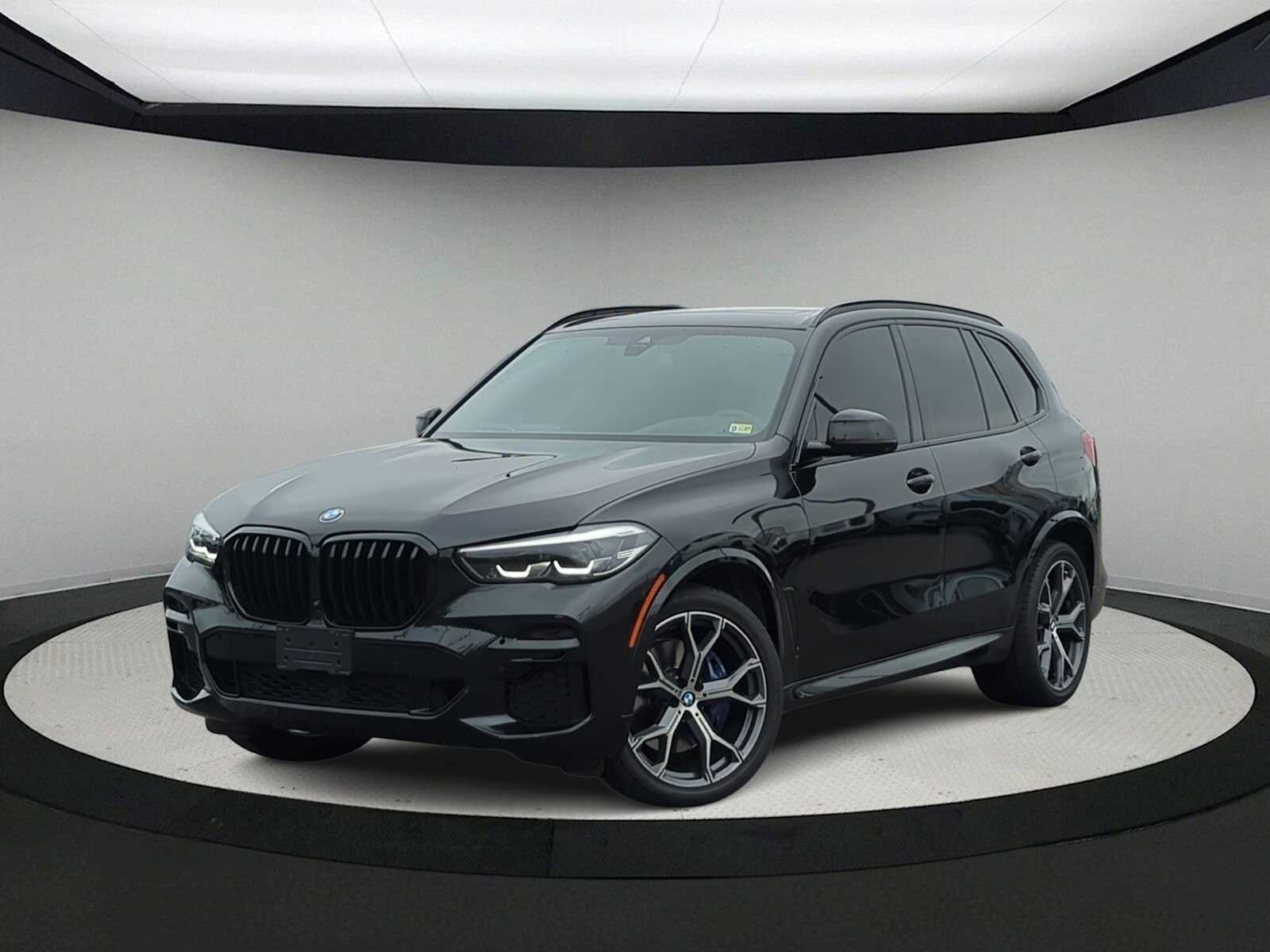 Thumbnail: 2022 BMW X5 - 1