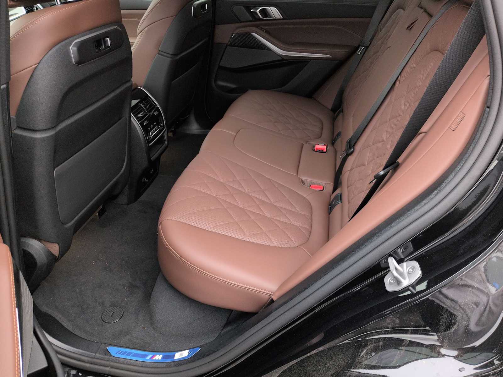 Thumbnail: 2026 BMW X5 - 21