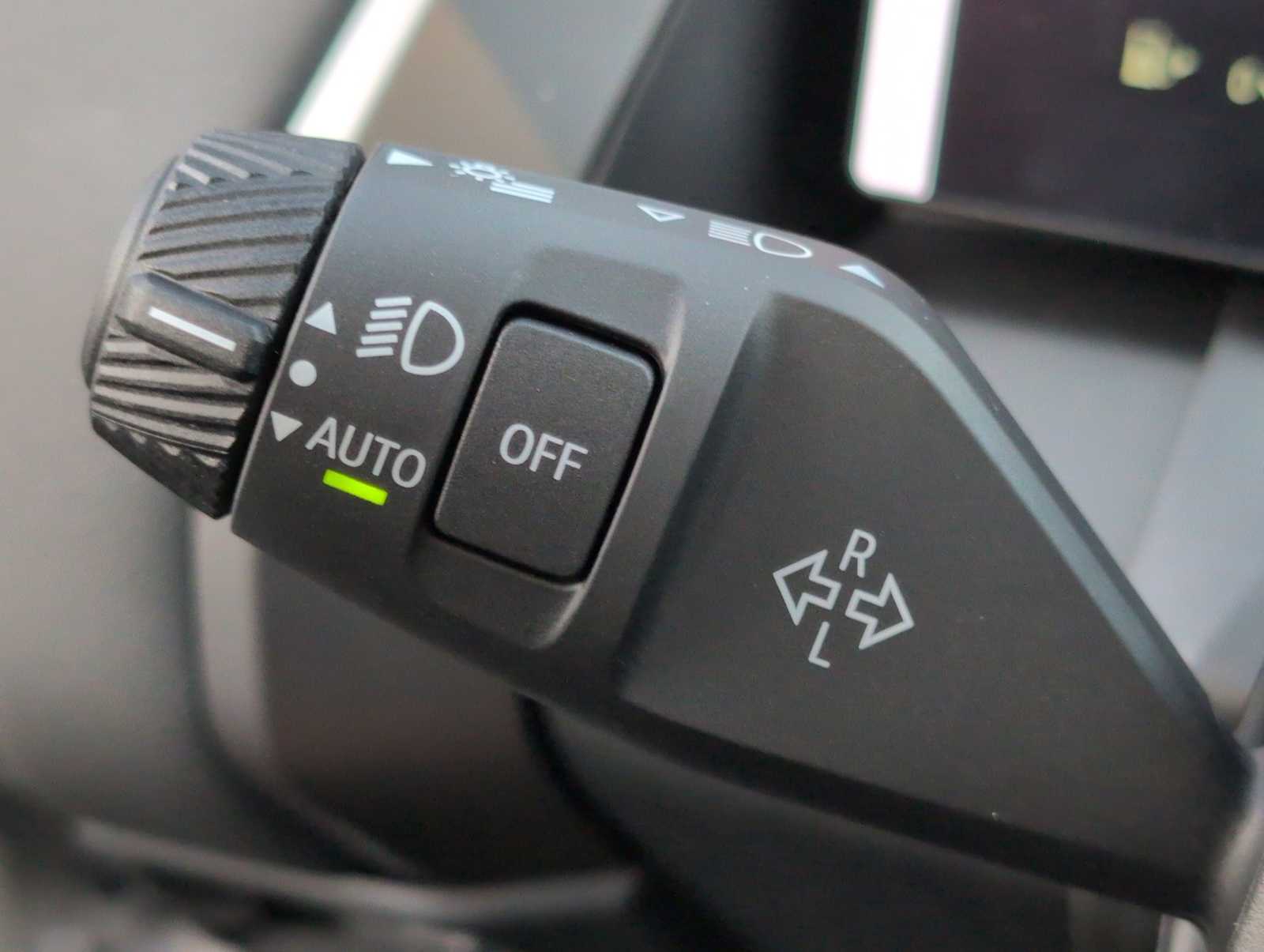 Thumbnail: 2026 BMW X3 - 27