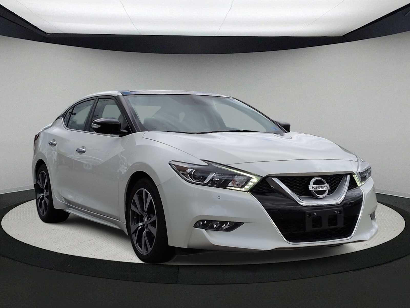 Thumbnail: 2017 Nissan Maxima - 2