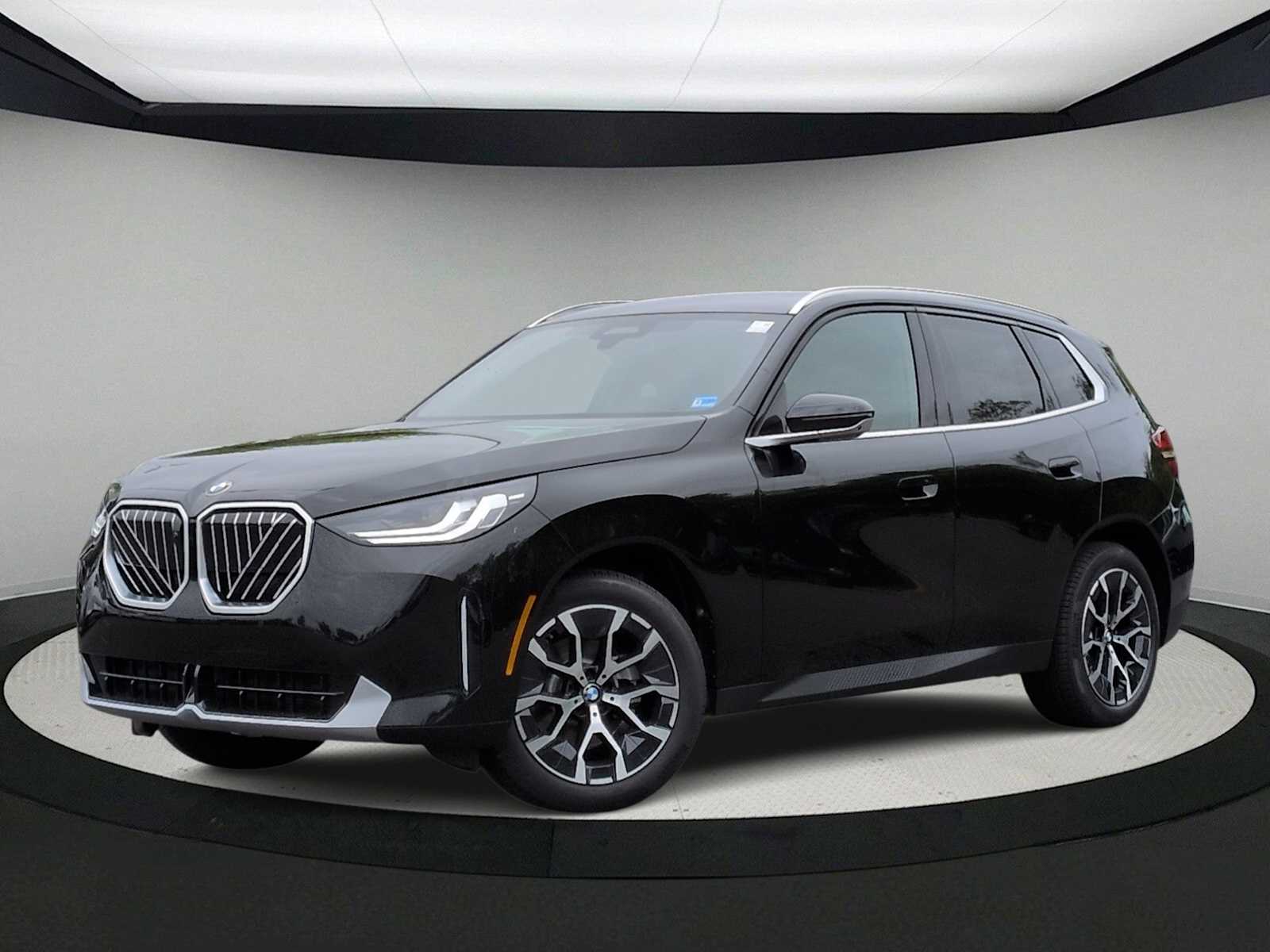 Thumbnail: 2026 BMW X3 - 1