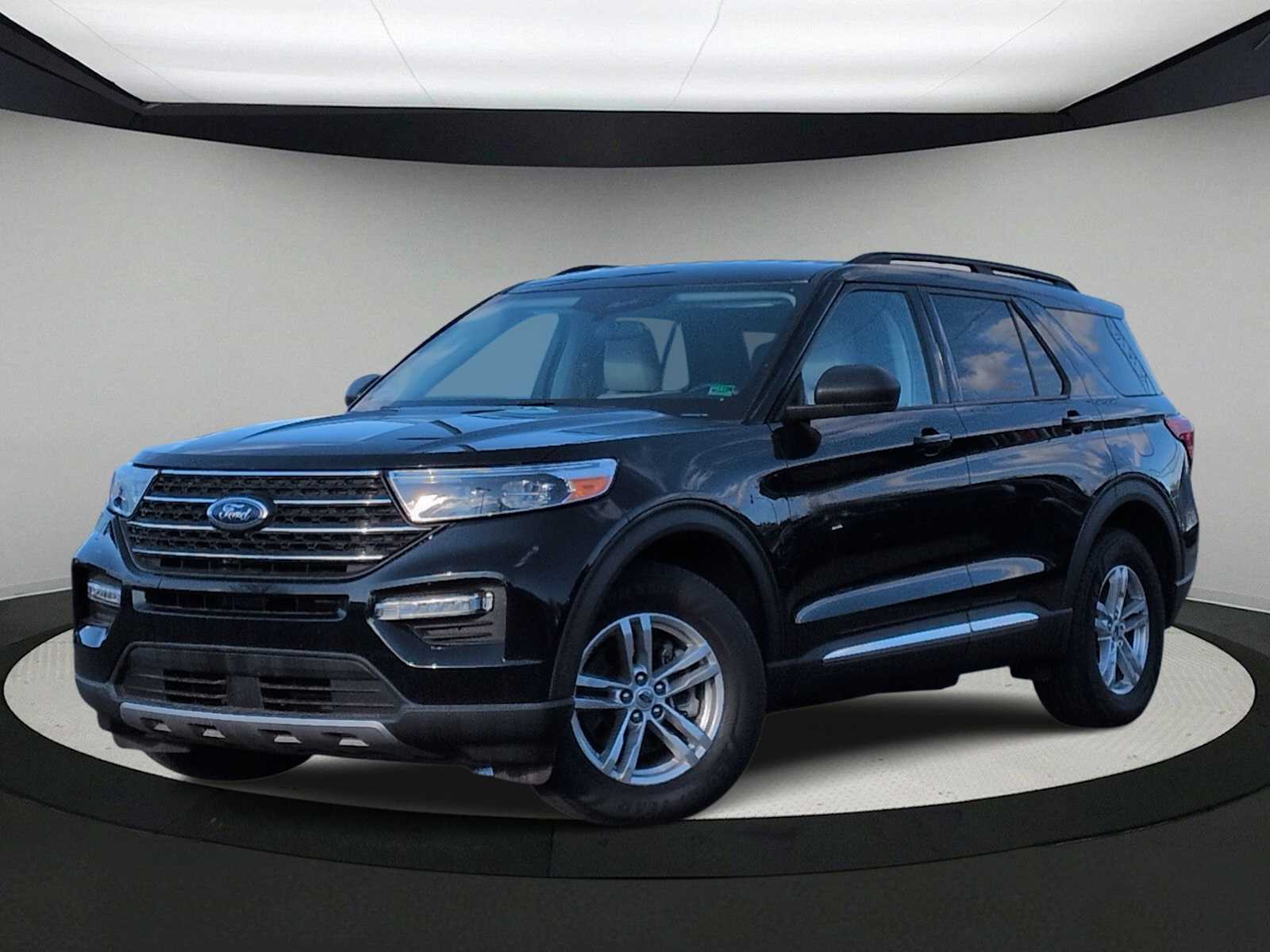 Thumbnail: 2023 Ford Explorer - 1