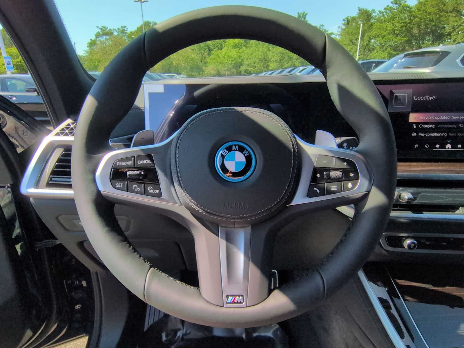 Thumbnail: 2026 BMW X5 - 25