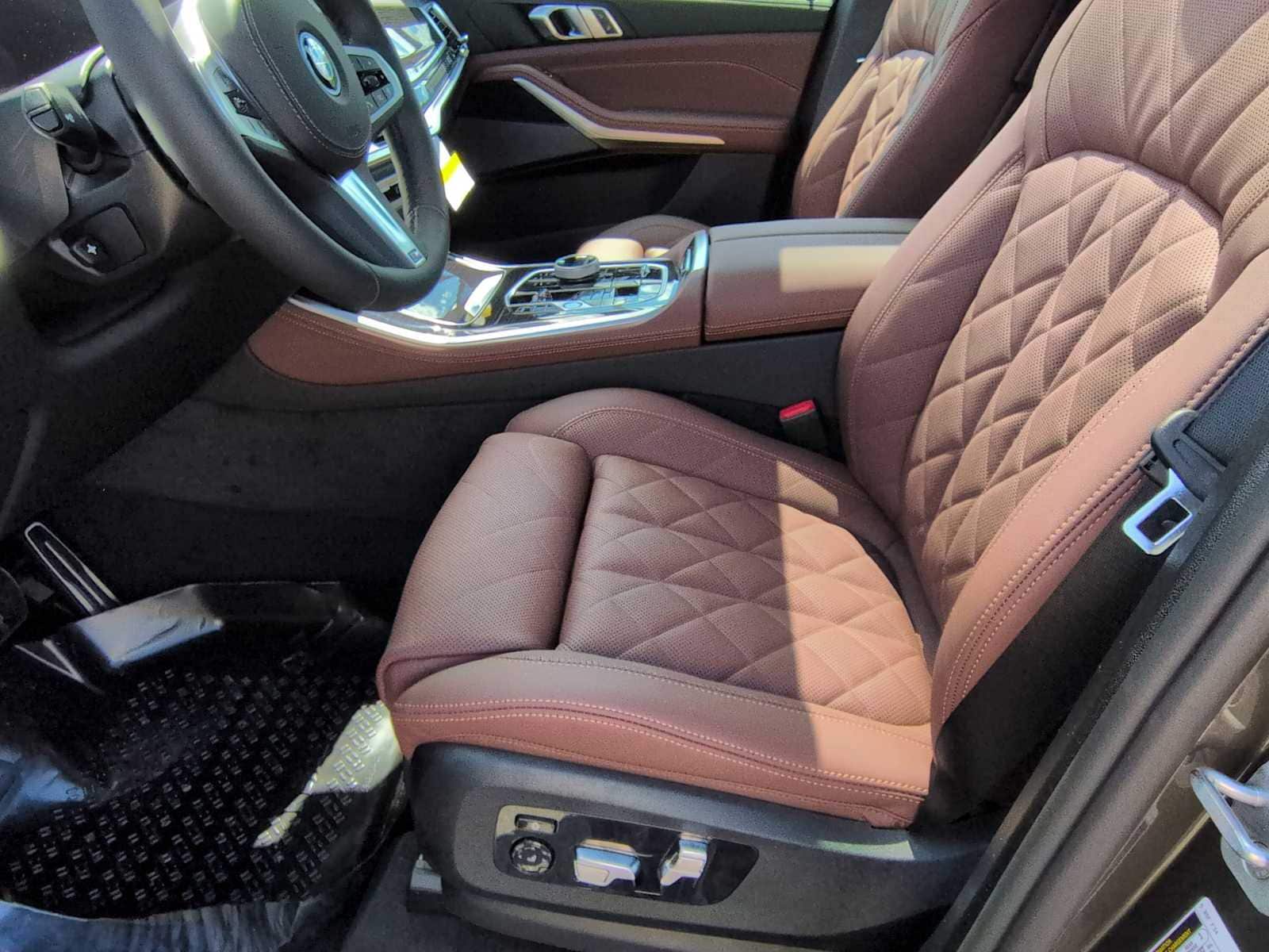 Thumbnail: 2026 BMW X5 - 17