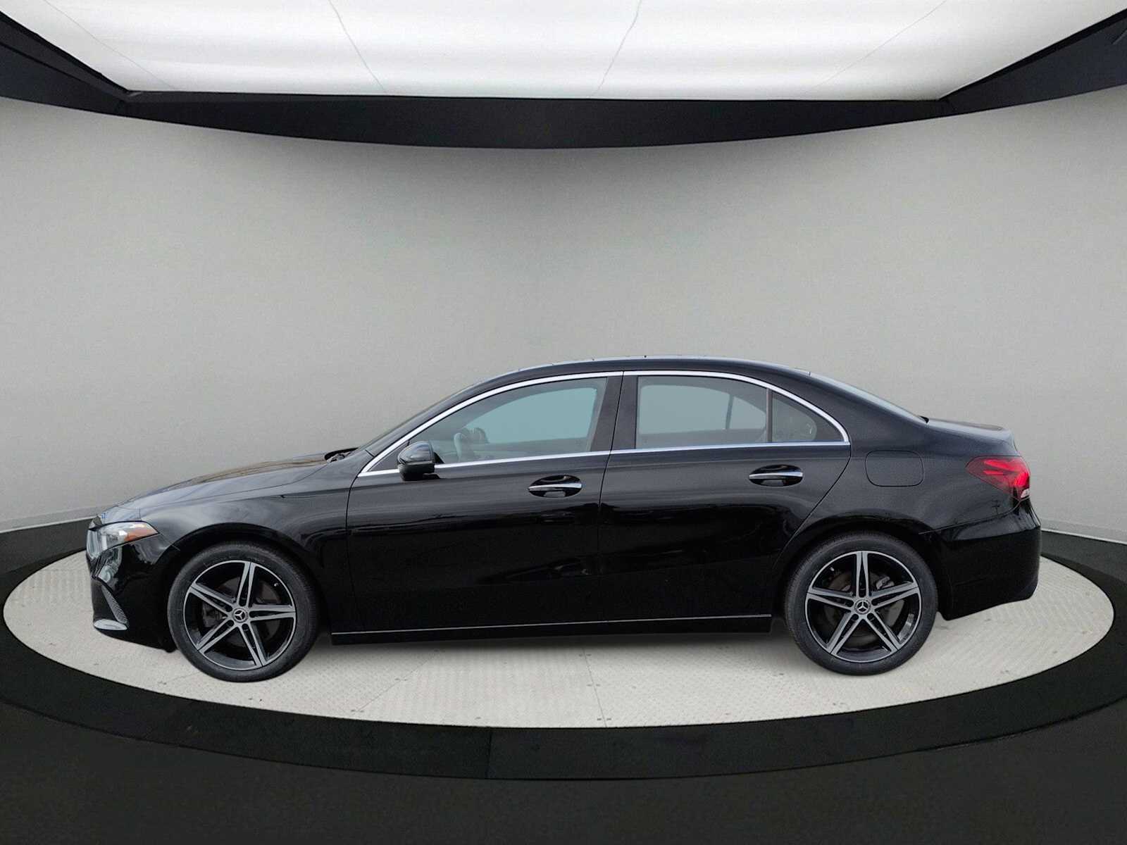 Thumbnail: 2021 Mercedes-Benz A-Class - 5