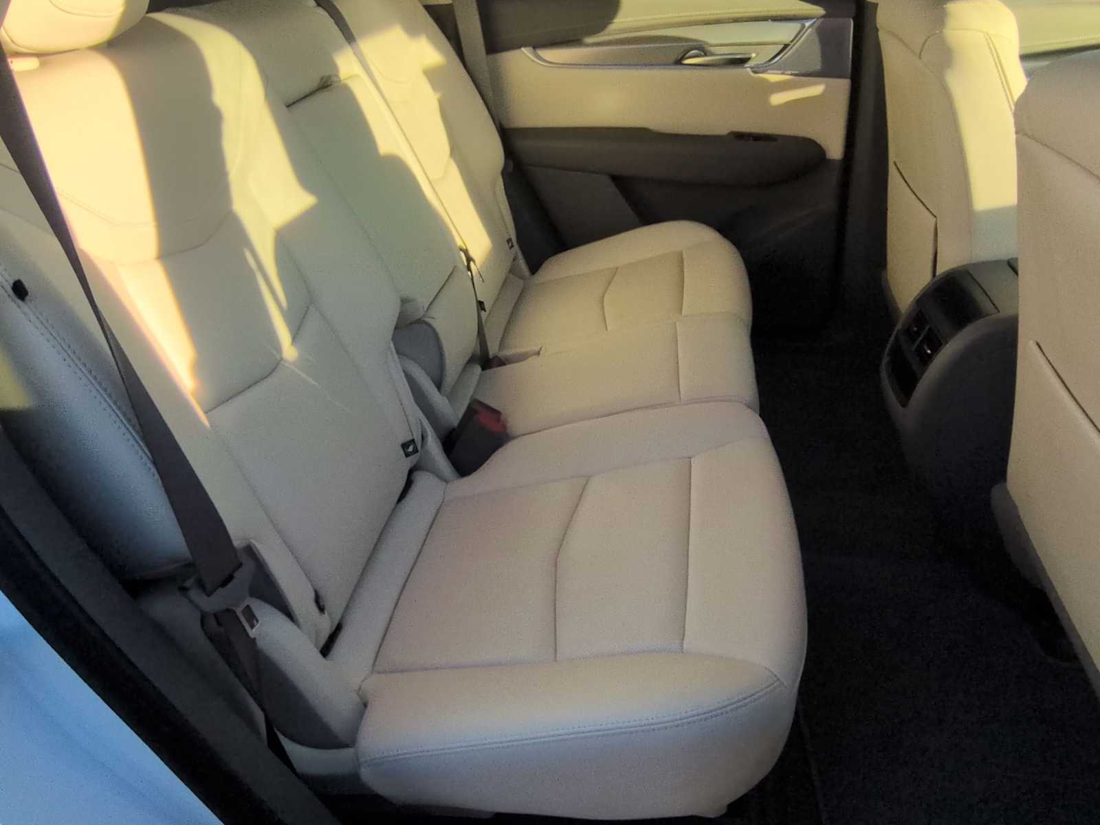 Thumbnail: 2025 Cadillac XT5 - 22