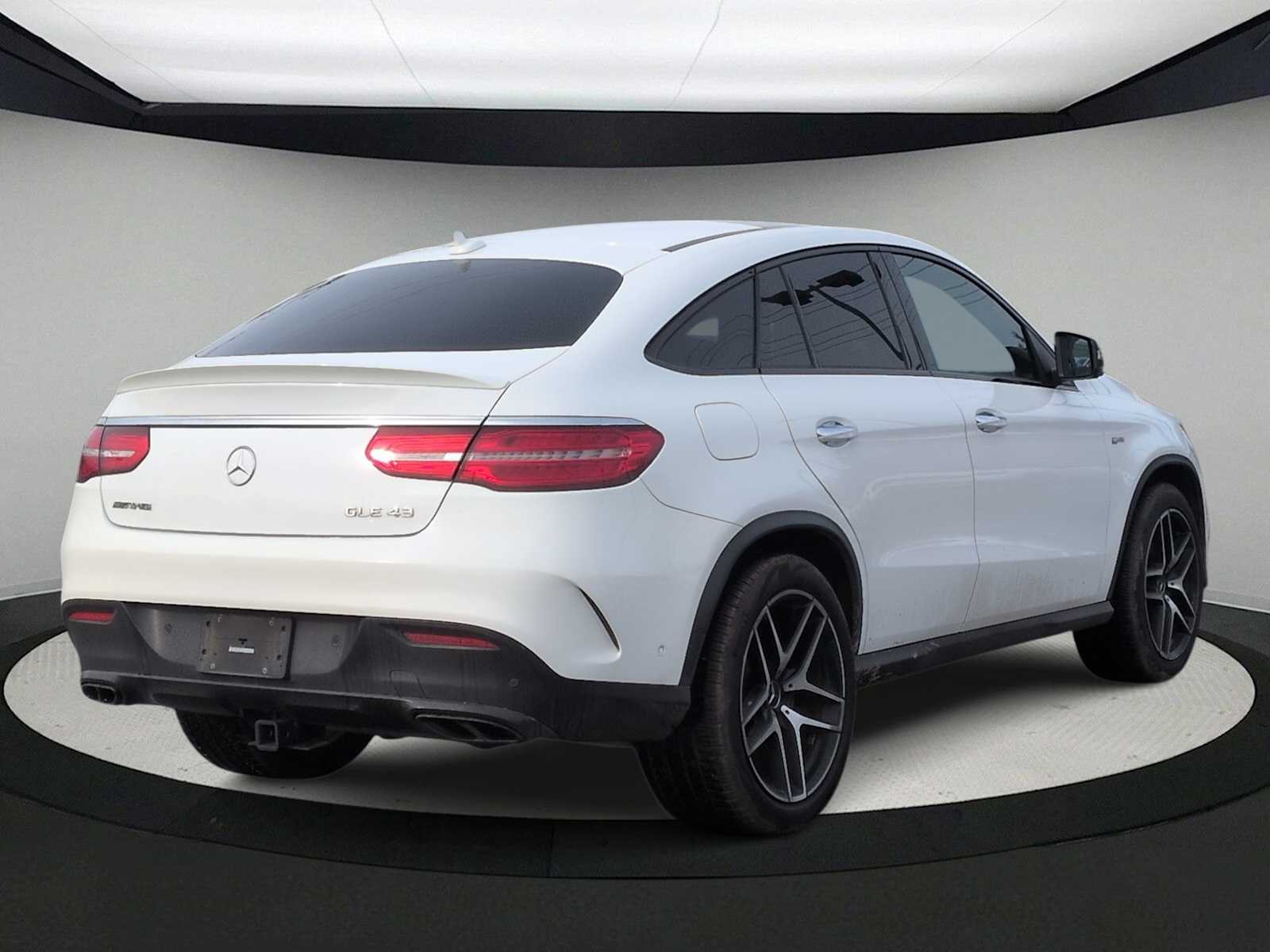 Thumbnail: 2018 Mercedes-Benz GLE - 8