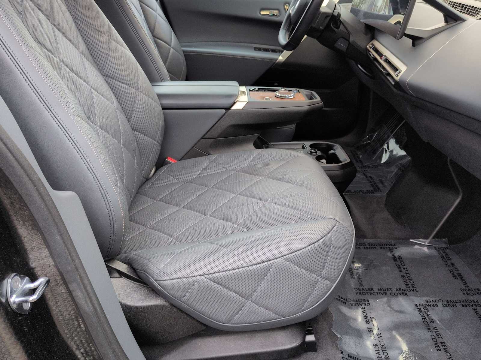 Thumbnail: 2023 BMW iX - 23