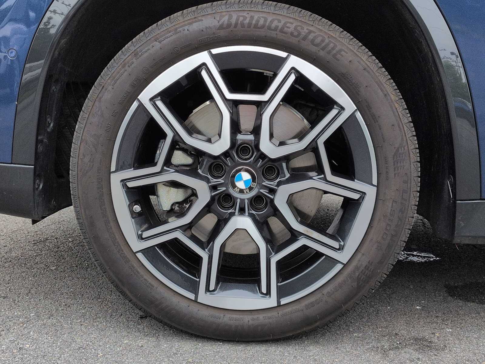 Thumbnail: 2025 BMW X1 - 14