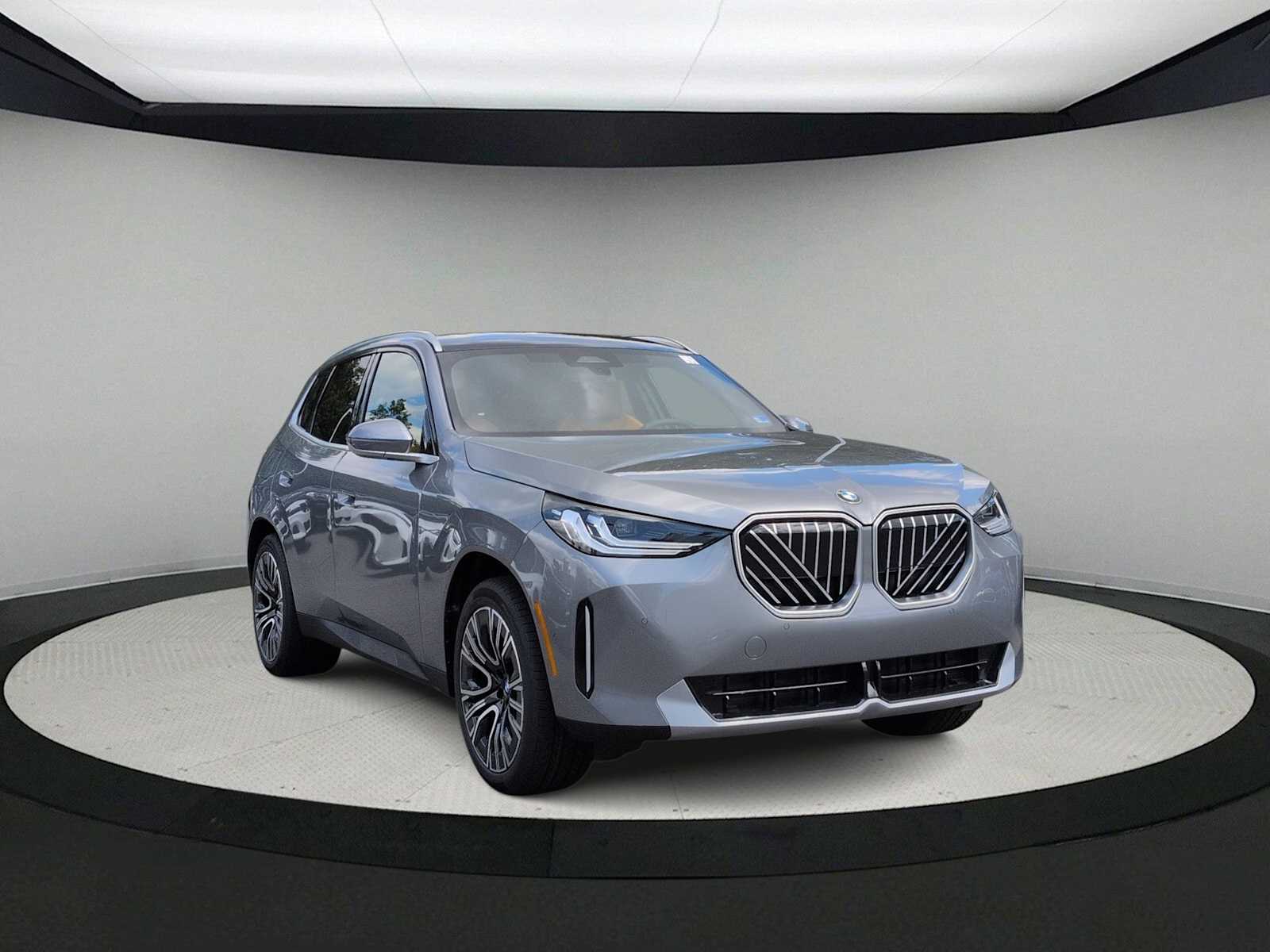 Thumbnail: 2026 BMW X3 - 2