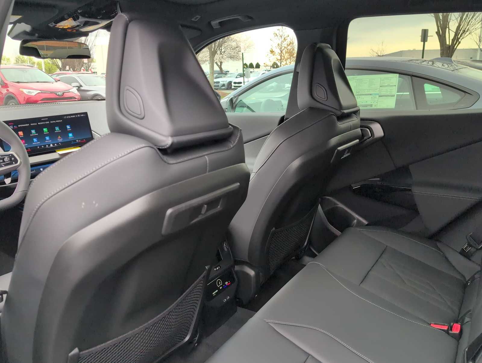 Thumbnail: 2026 BMW X3 - 18