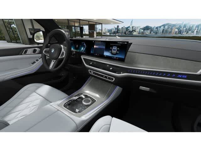 Thumbnail: 2026 BMW X5 - 14