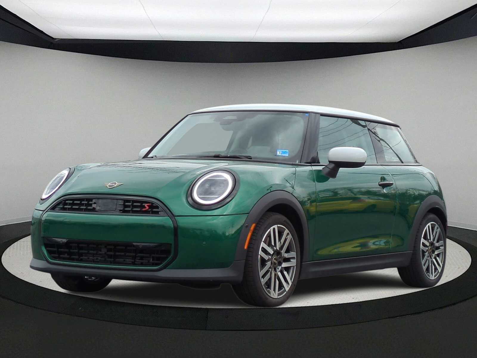 Thumbnail: 2025 MINI Cooper Hardtop - 4