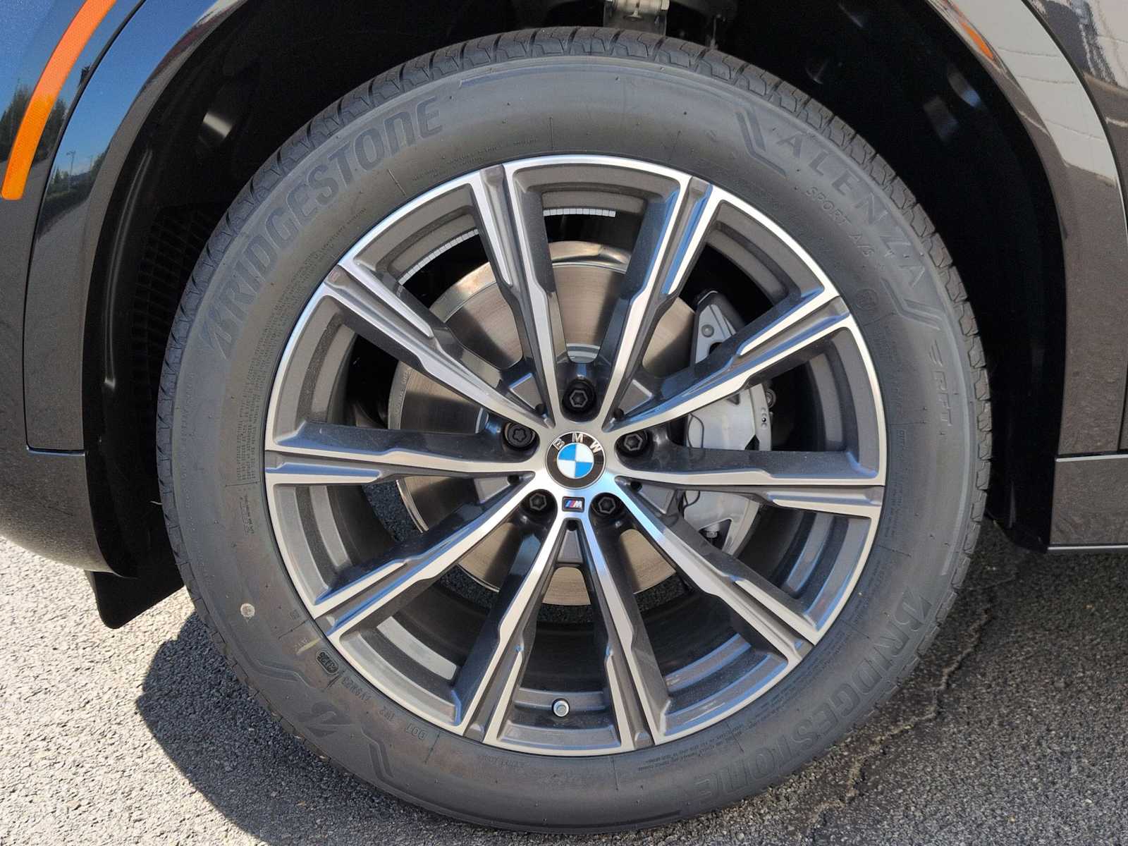 Thumbnail: 2026 BMW X6 - 14