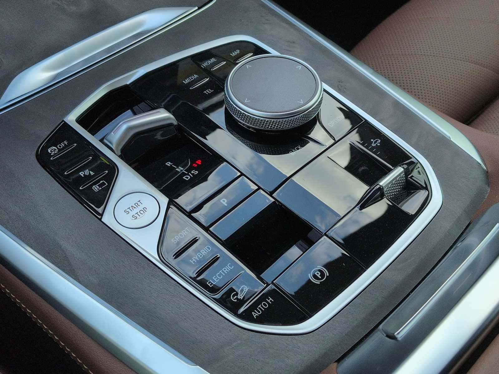 Thumbnail: 2026 BMW X5 - 35