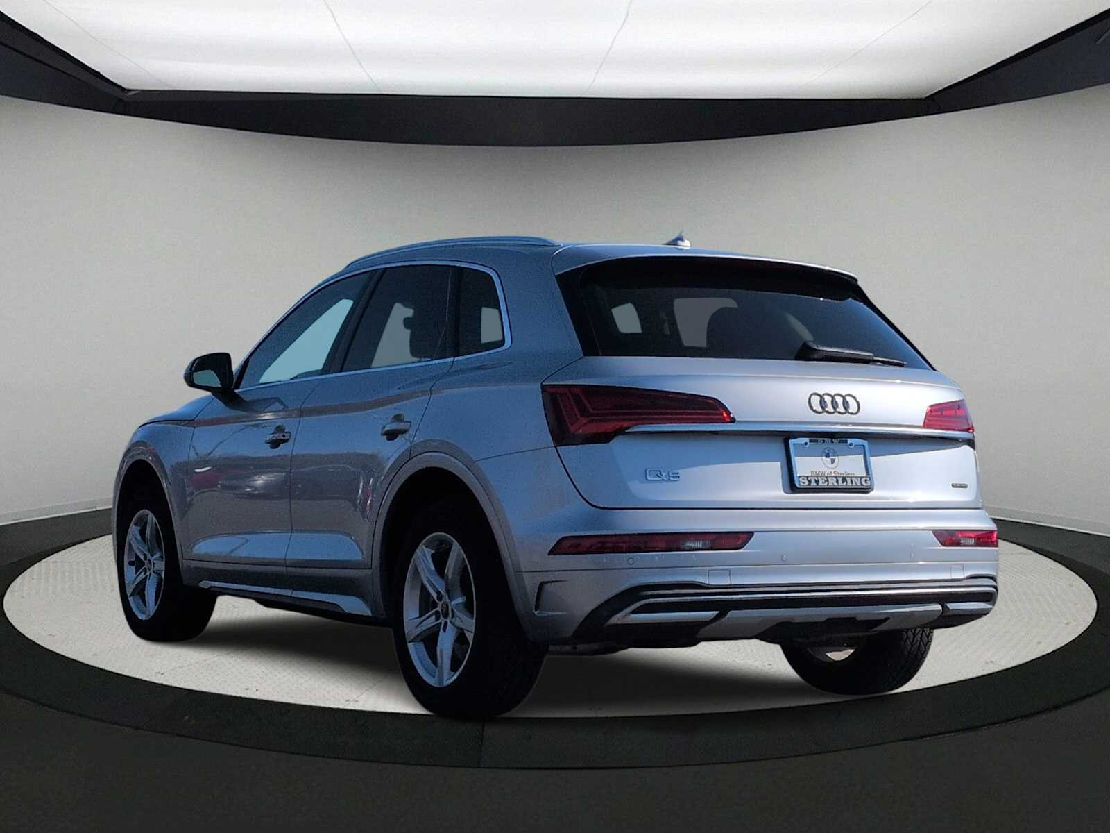 Thumbnail: 2021 Audi Q5 - 6