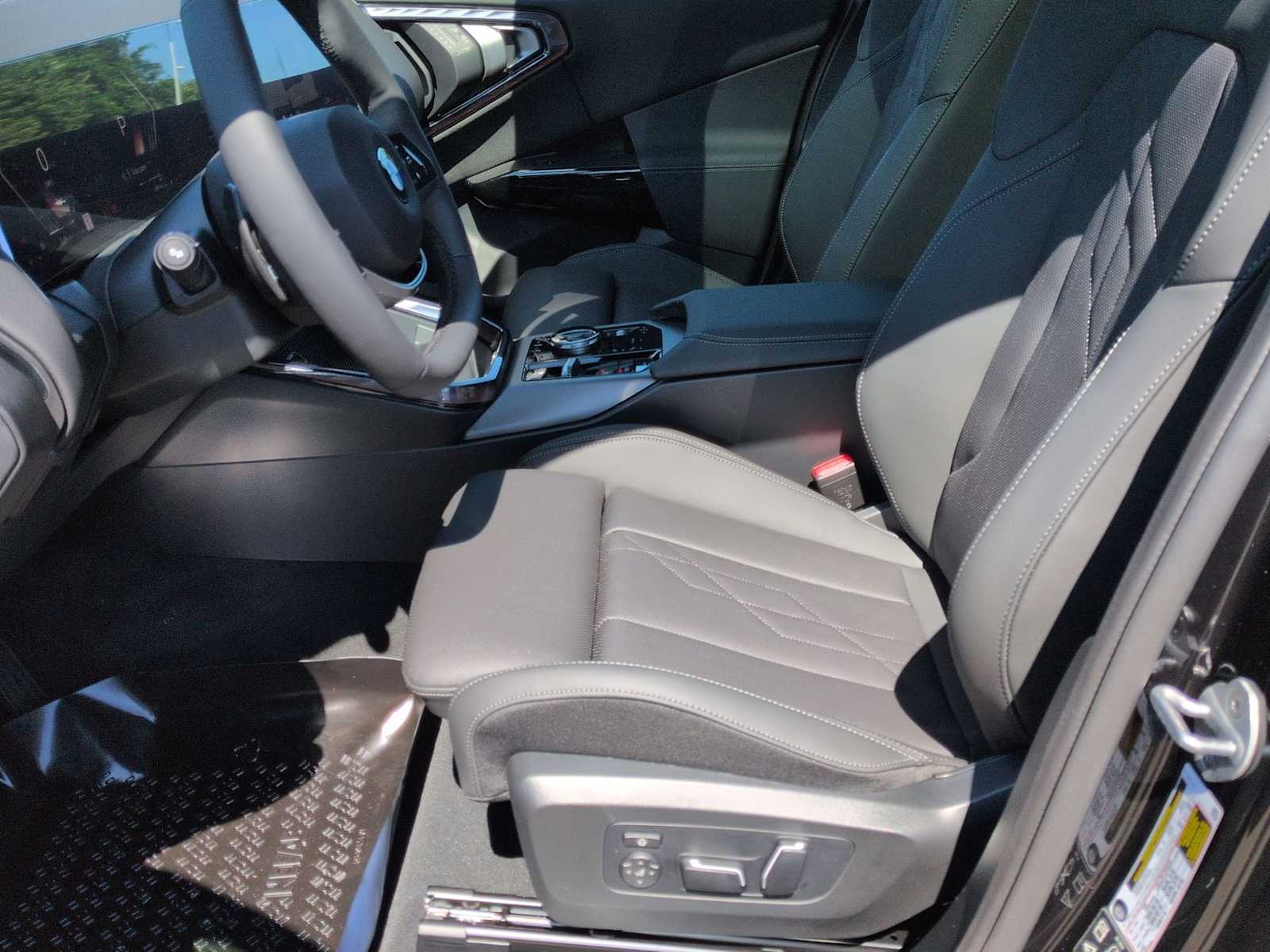 Thumbnail: 2026 BMW X3 - 17
