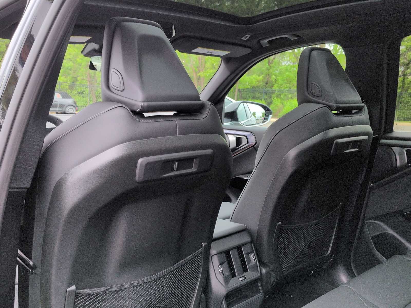 Thumbnail: 2026 BMW X3 - 18