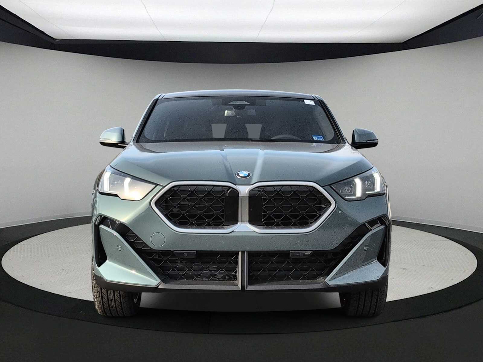 Thumbnail: 2026 BMW X2 - 3