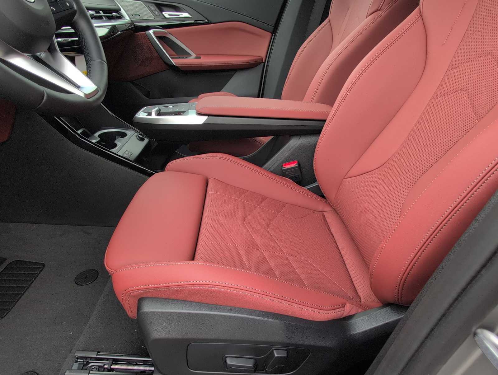 Thumbnail: 2026 BMW X1 - 16