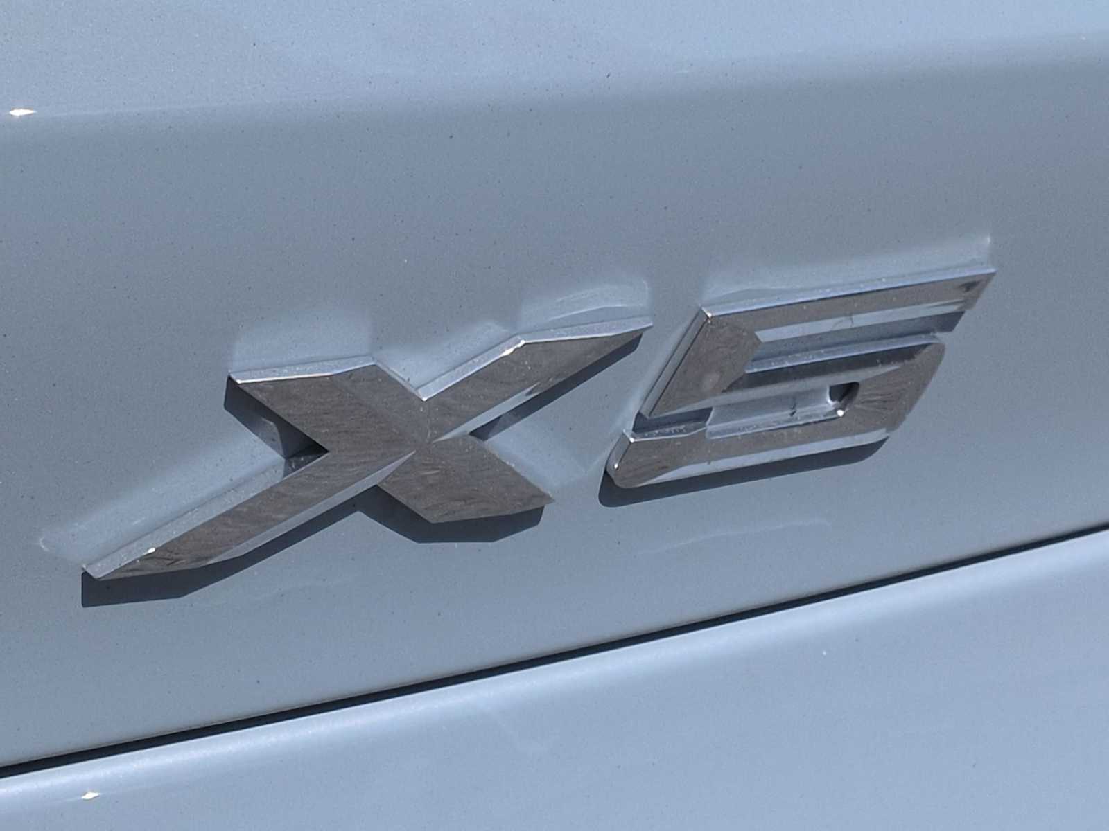 Thumbnail: 2026 BMW X5 - 13