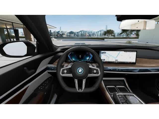 Thumbnail: 2026 BMW 7 Series - 13