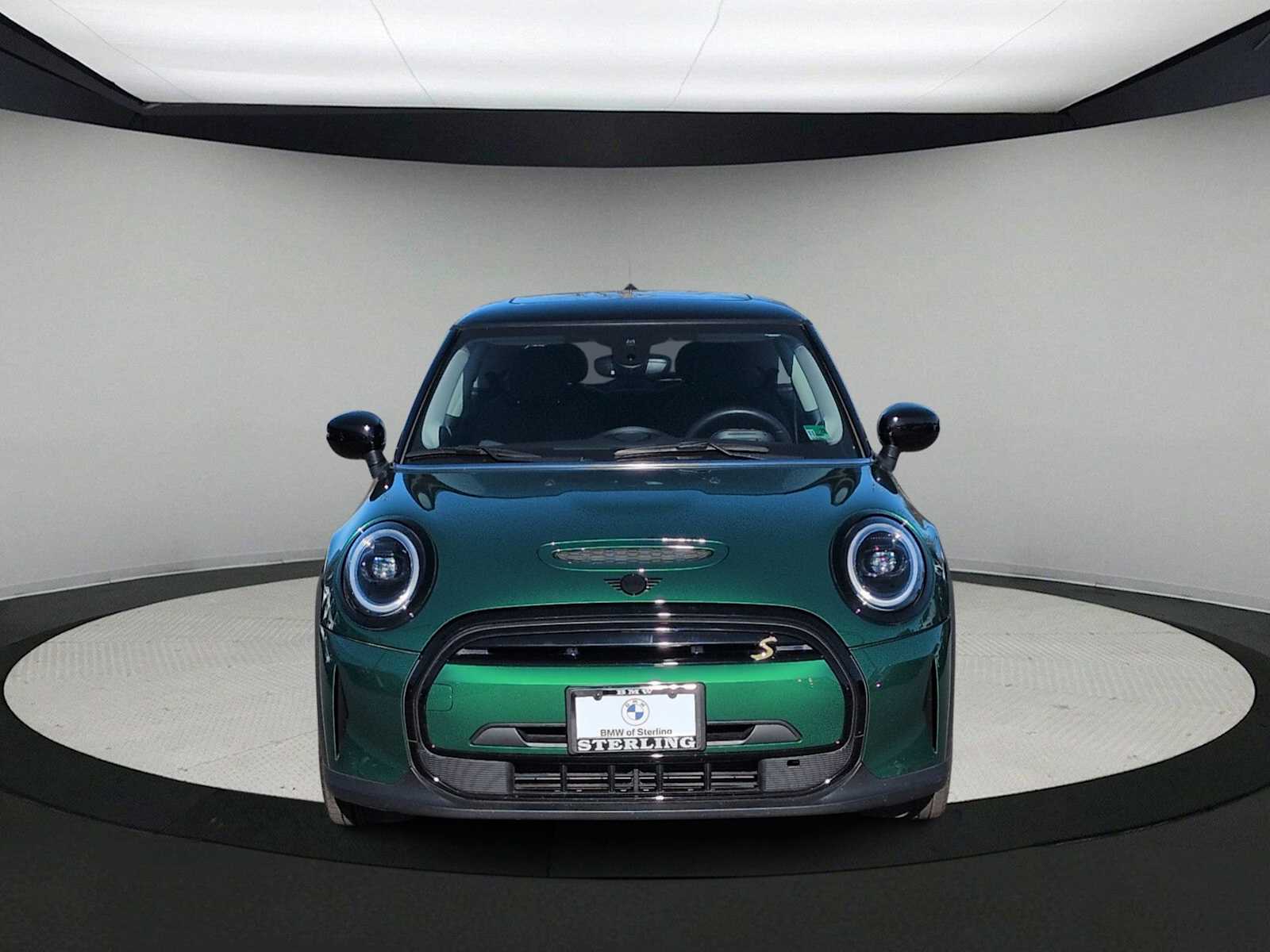Thumbnail: 2024 MINI Cooper Hardtop - 3
