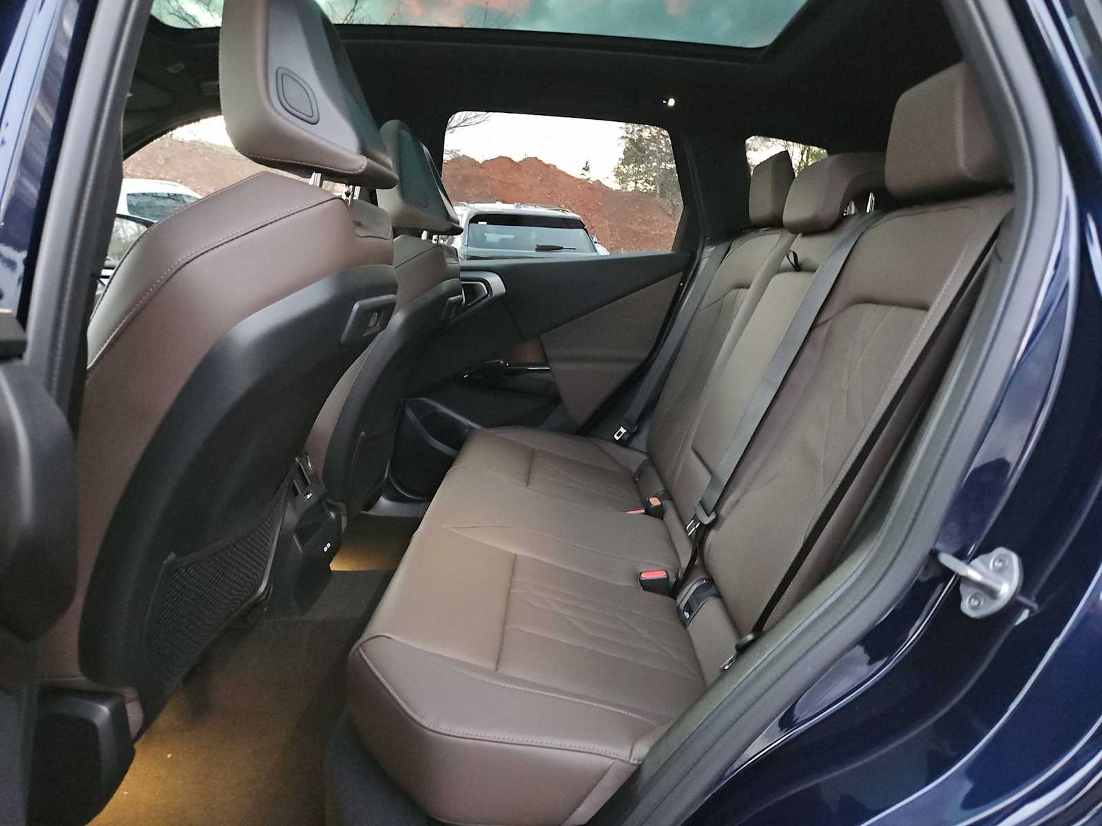 Thumbnail: 2026 BMW X3 - 21