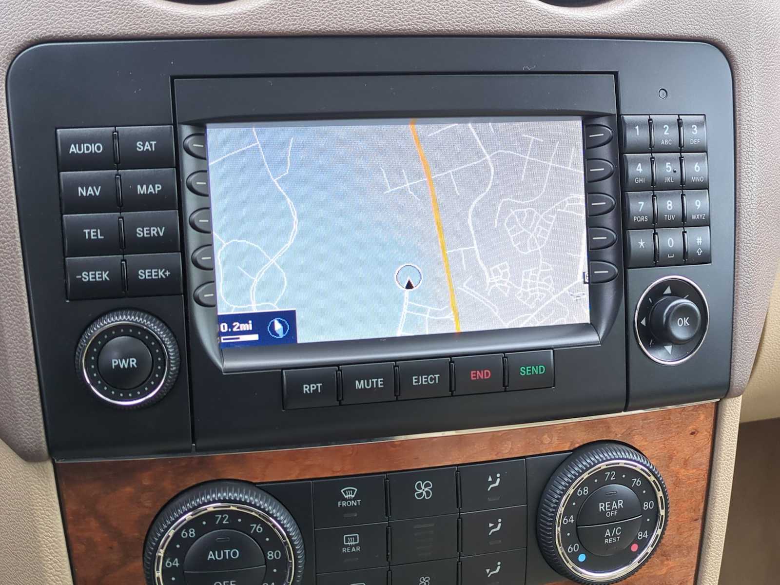 Thumbnail: 2006 Mercedes-Benz M-Class - 28