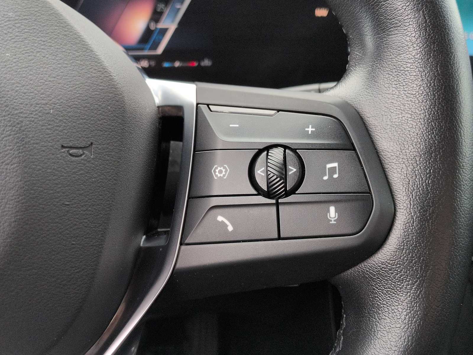 Thumbnail: 2023 BMW X1 - 27