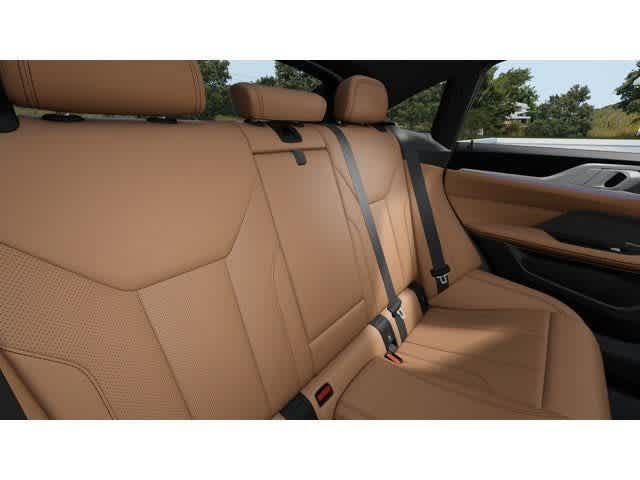 Thumbnail: 2026 BMW i4 - 12