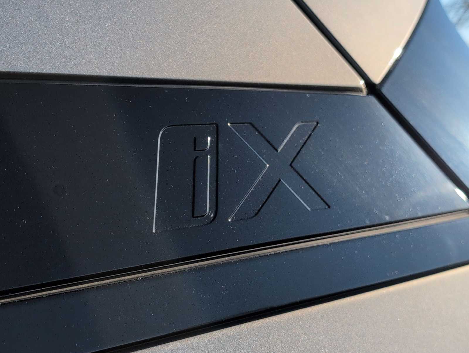 Thumbnail: 2023 BMW iX - 13