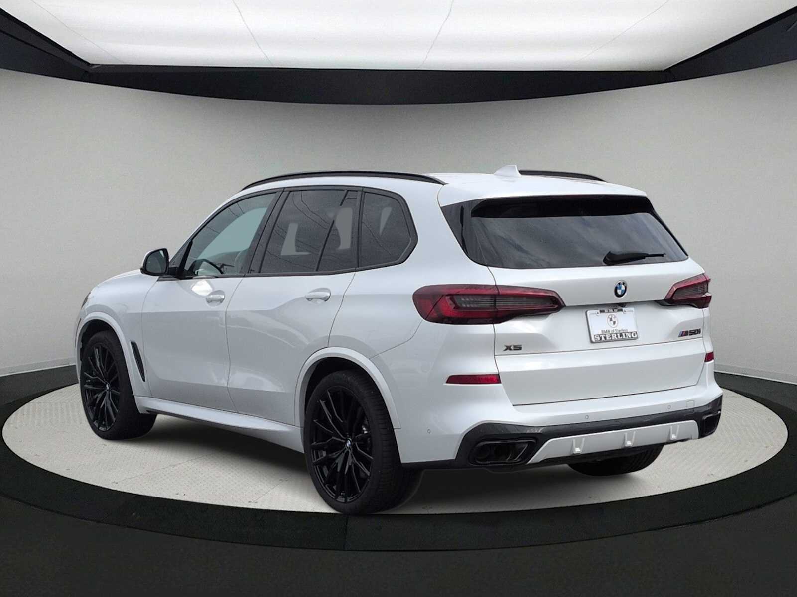 Thumbnail: 2023 BMW X5 - 6