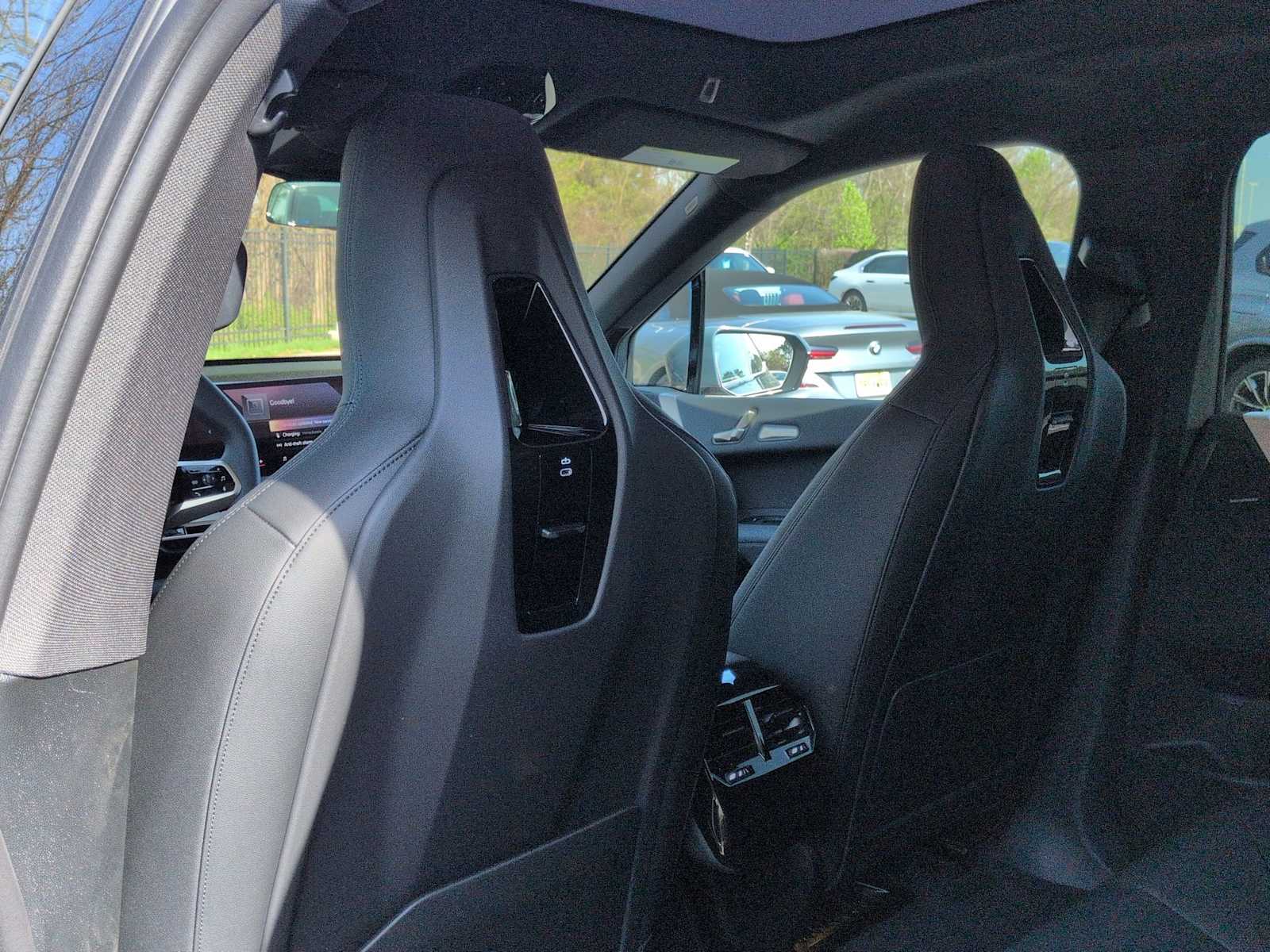 Thumbnail: 2026 BMW iX - 18