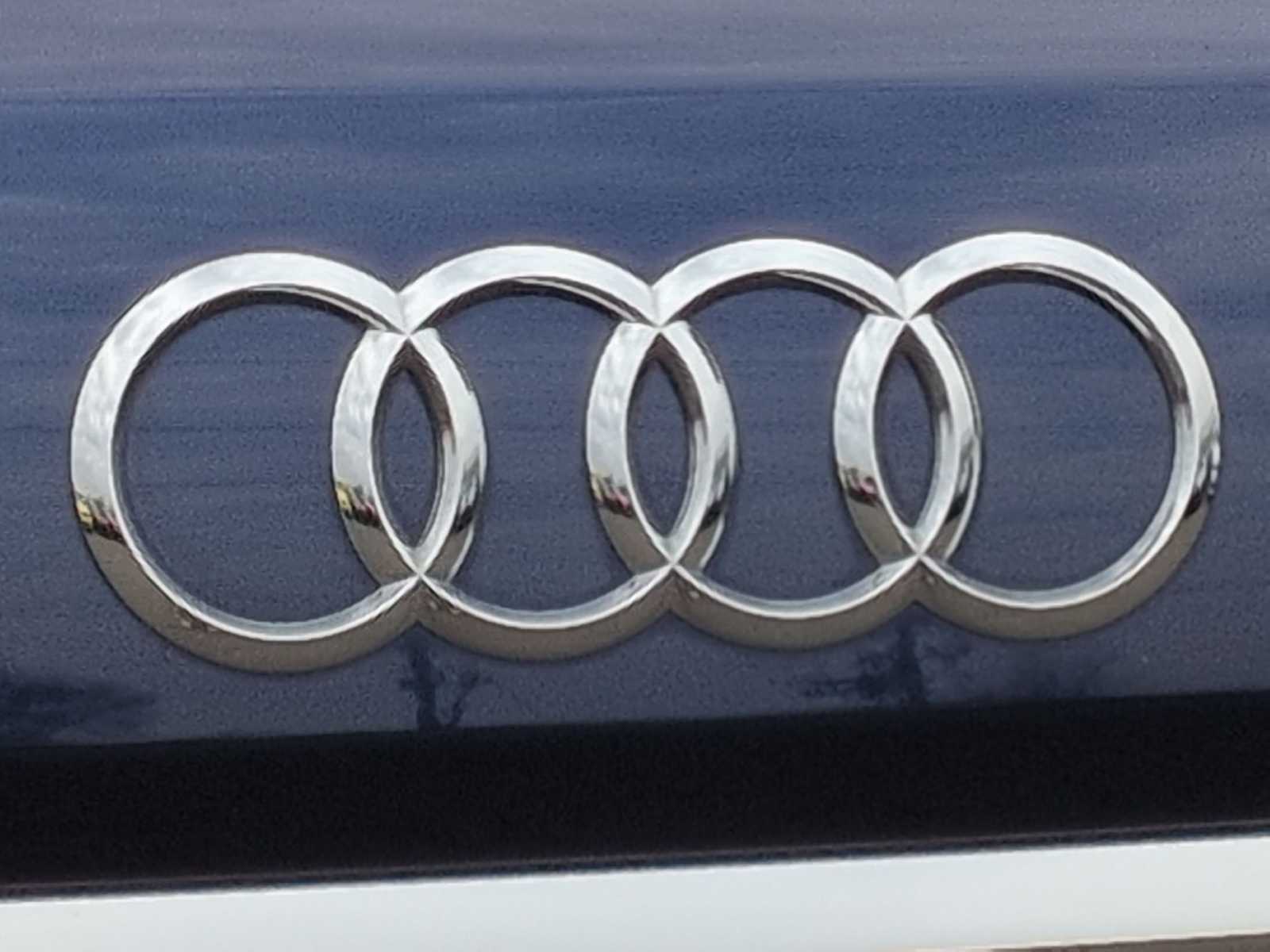 Thumbnail: 2020 Audi Q7 - 12