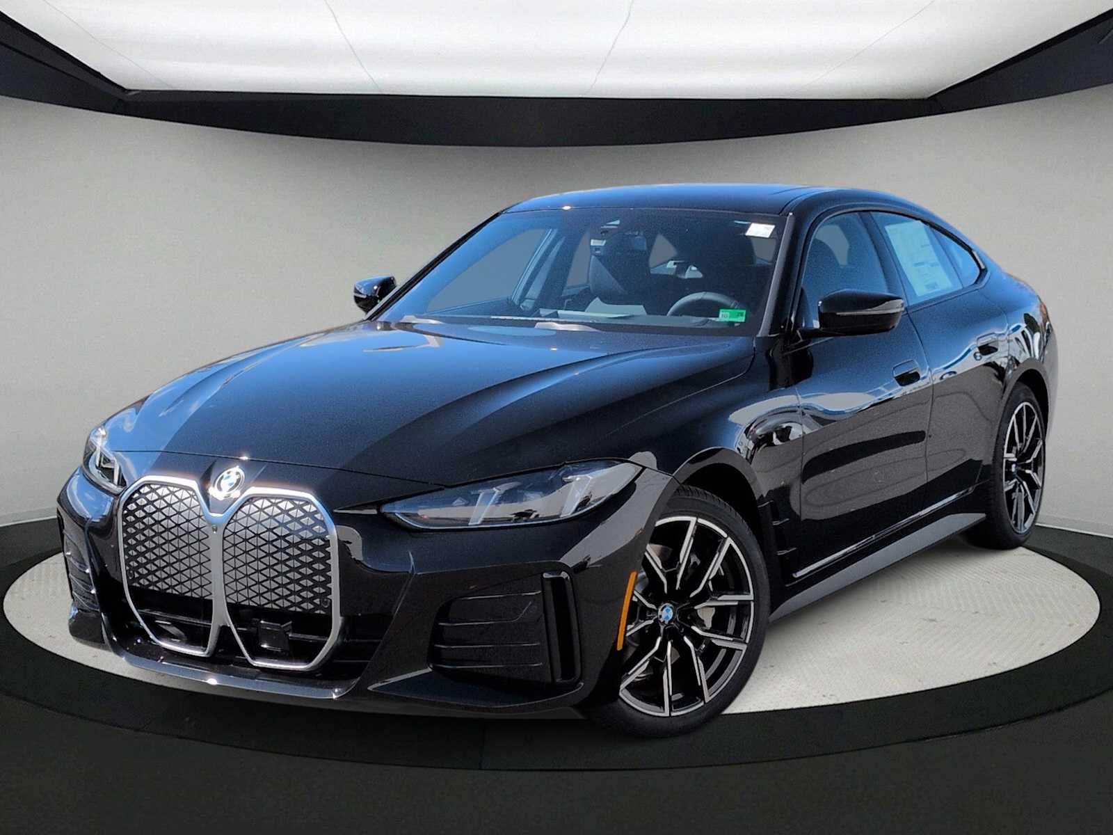 Thumbnail: 2025 BMW i4 - 1