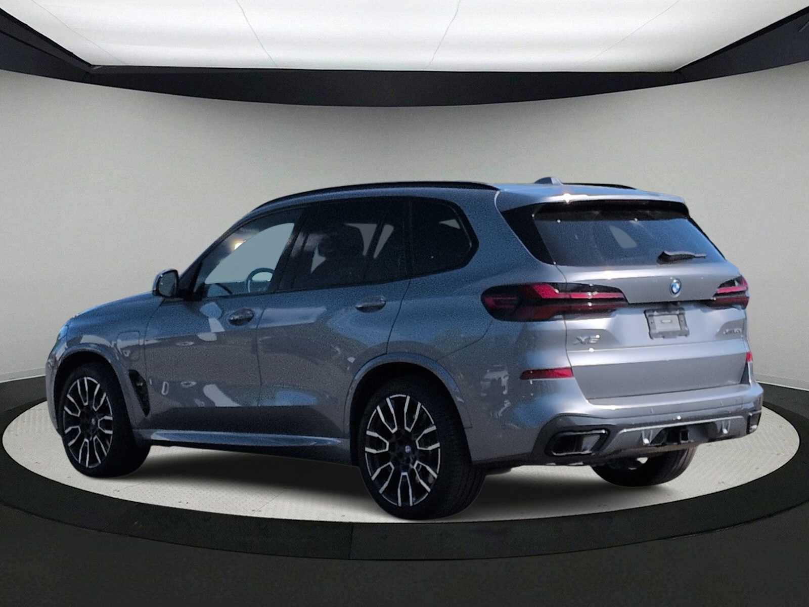 Thumbnail: 2024 BMW X5 - 6