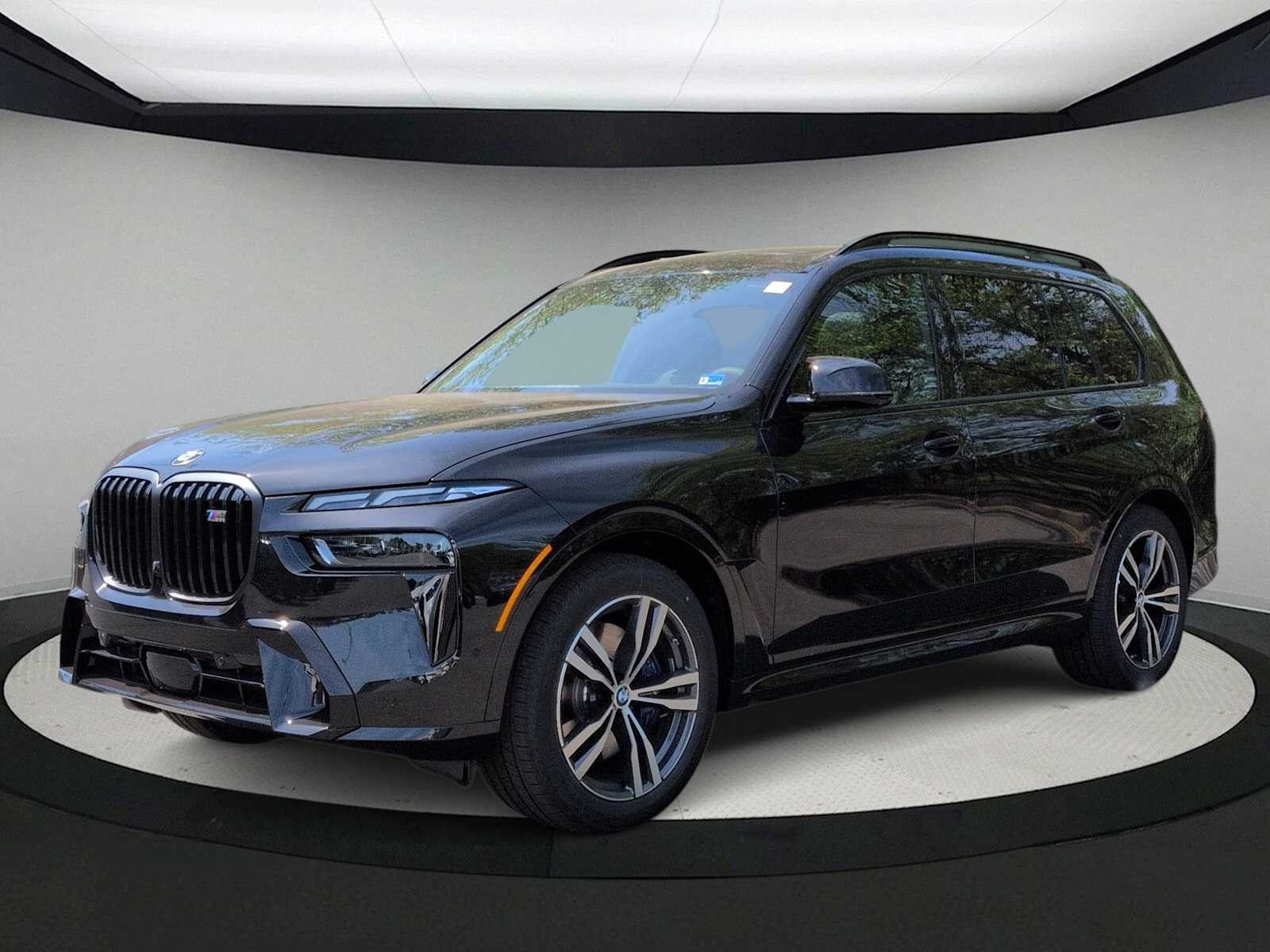 Thumbnail: 2027 BMW X7 - 4